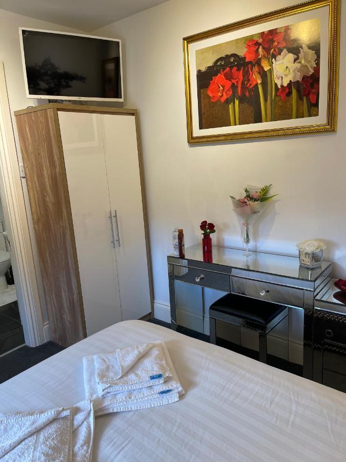 โอโย ดิ โอลด์ เรคโทรี Hotel Jarrow ภายนอก รูปภาพ