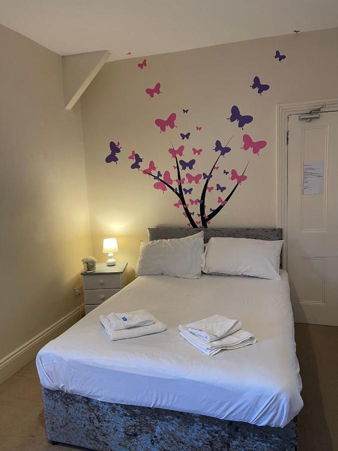 โอโย ดิ โอลด์ เรคโทรี Hotel Jarrow ภายนอก รูปภาพ