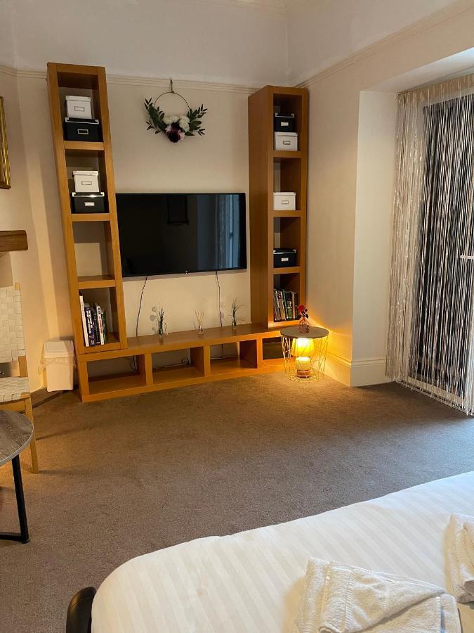 โอโย ดิ โอลด์ เรคโทรี Hotel Jarrow ภายนอก รูปภาพ